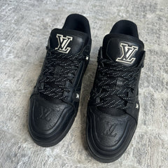 Louis Vuitton Trainer Low ‘embossed Monogram’ Sz- 8.5LV