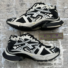 Balenciaga Runner Sneaker ‘white Black’ Sz- 8M/41EU