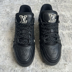 Louis Vuitton Trainer Low ‘embossed Monogram’ Sz- 8.5LV