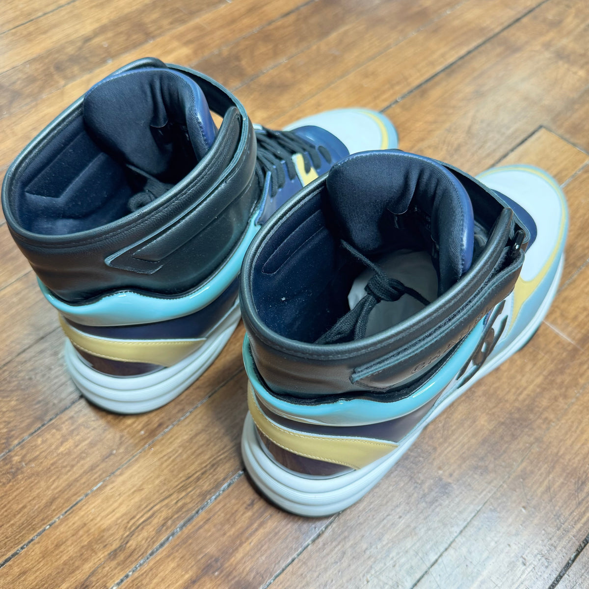 Chanel high top sneaker - Million Dollar Streetwear