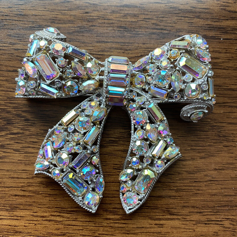 R. Serbin 1980s Vintage Custome Brooch Pin Crystal