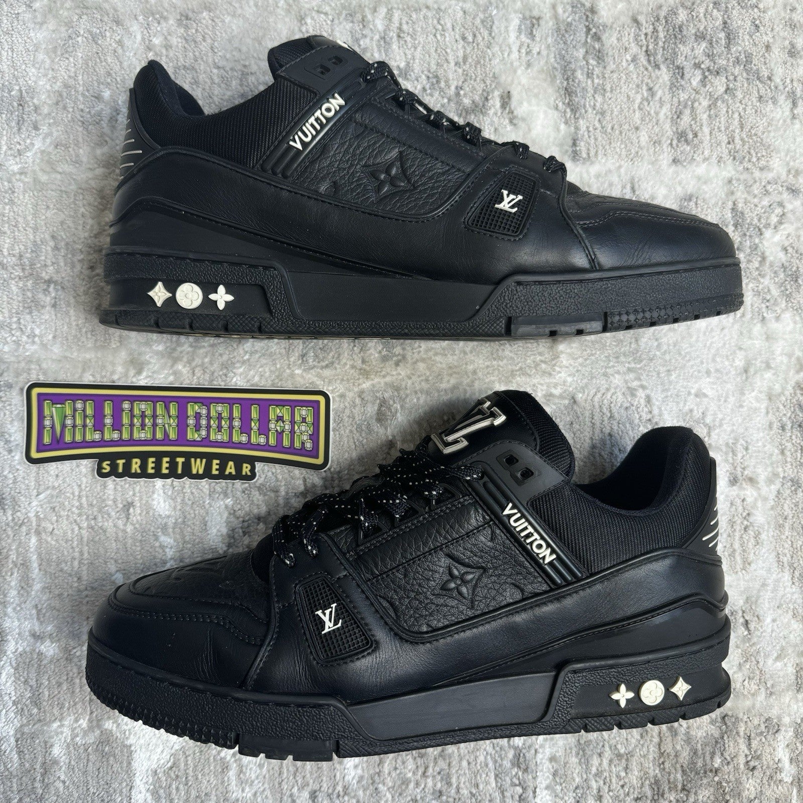 Louis Vuitton Trainer Low ‘embossed Monogram’ Sz- 8.5LV