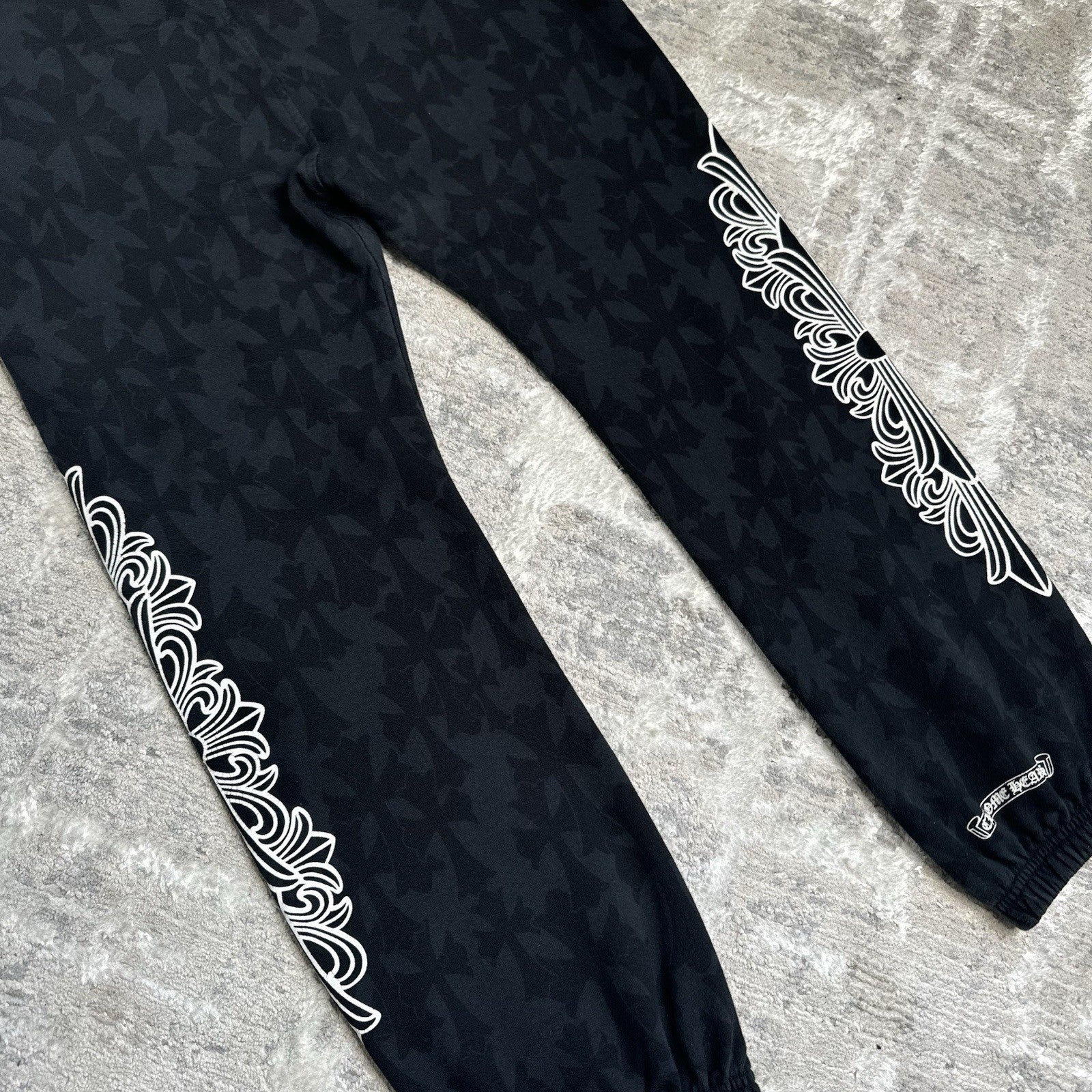 Chrome Hearts Cemetery Allover Cross Print Logo Floral Sweatpants 