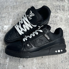 Louis Vuitton Trainer Low ‘embossed Monogram’ Sz- 10LV