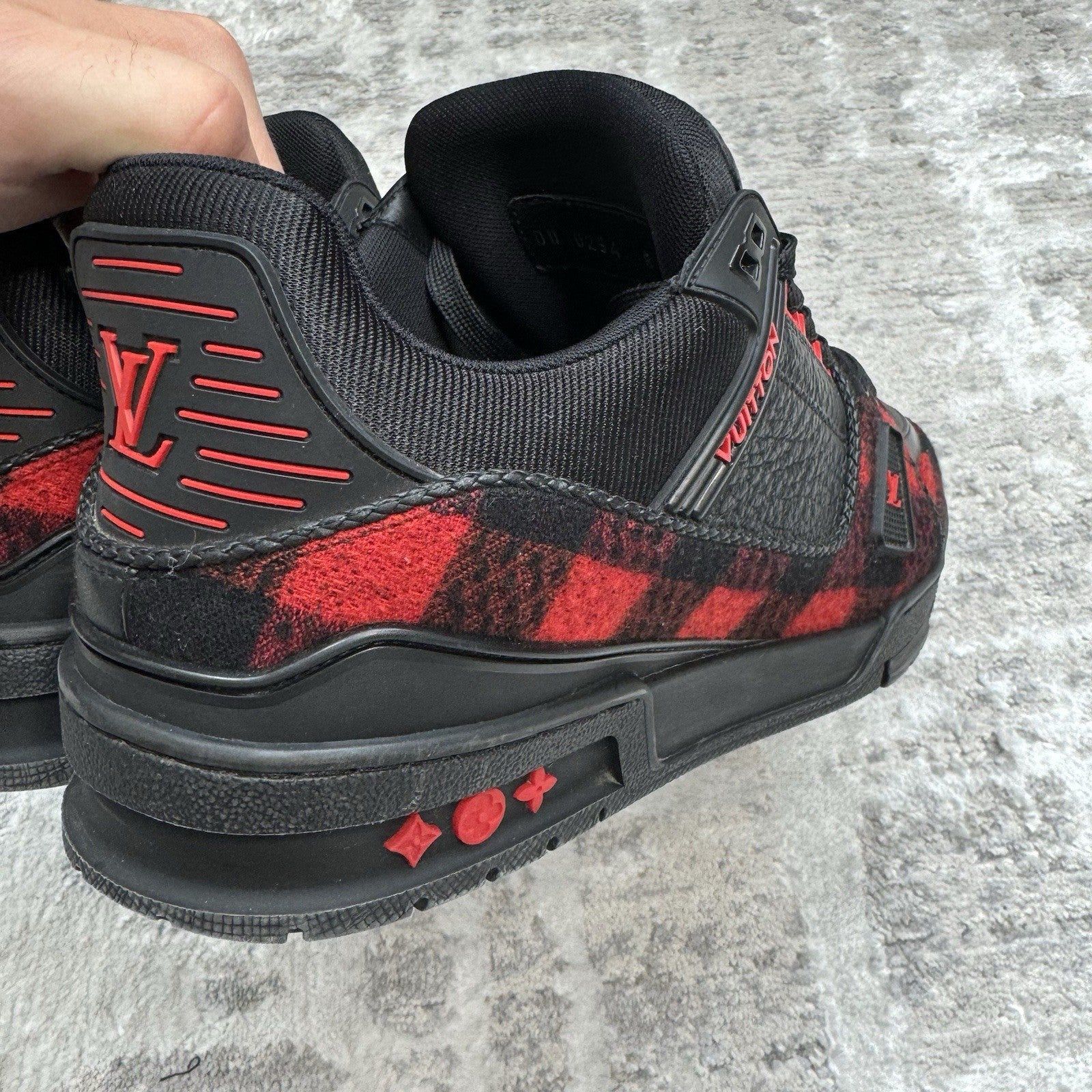 Louis Vuitton Trainer Low ‘red Plaid’ 
