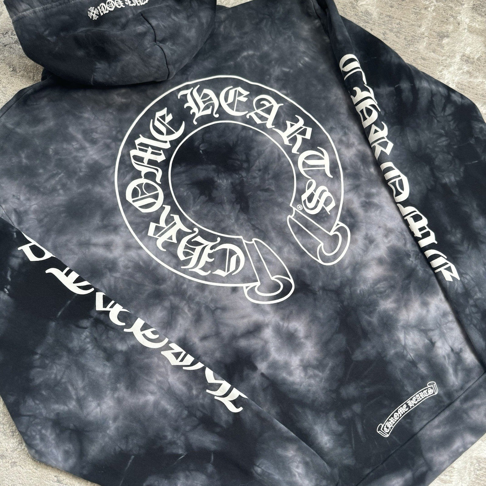 Chrome Hearts Tie Dye Horseshoe Pullover Hoodie 