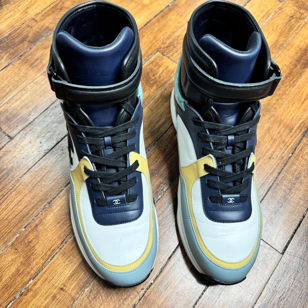 Chanel high top sneaker - Million Dollar Streetwear