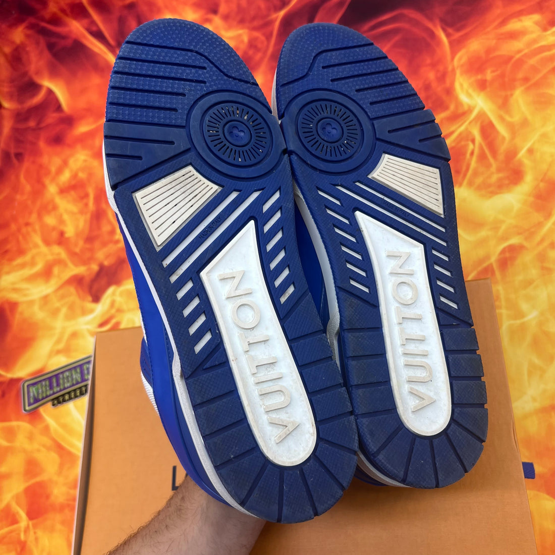 Louis Vuitton trainer low ‘sea blue’- LV 11/13M