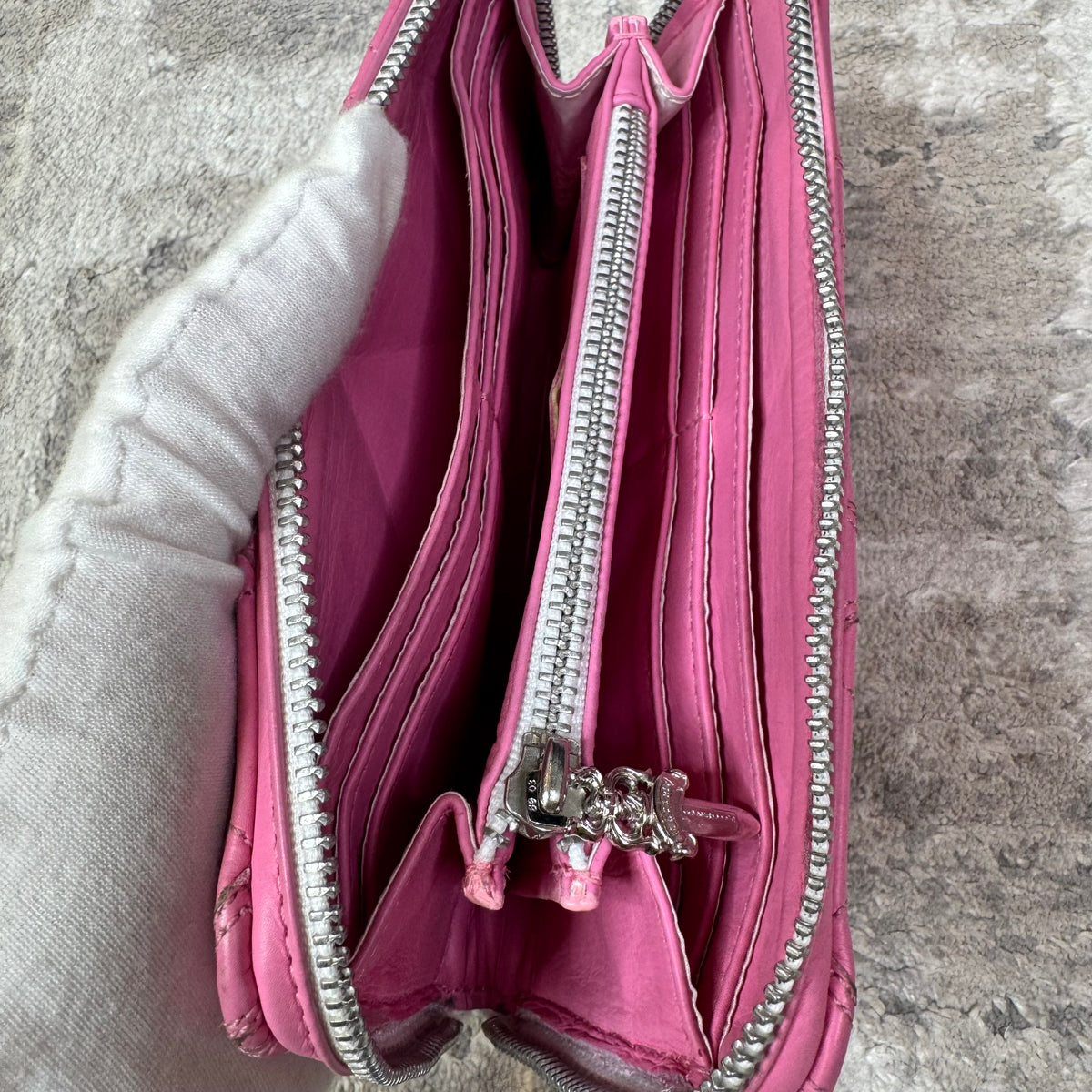 Chrome hearts cross patch wallet - Million Dollar Streetwear