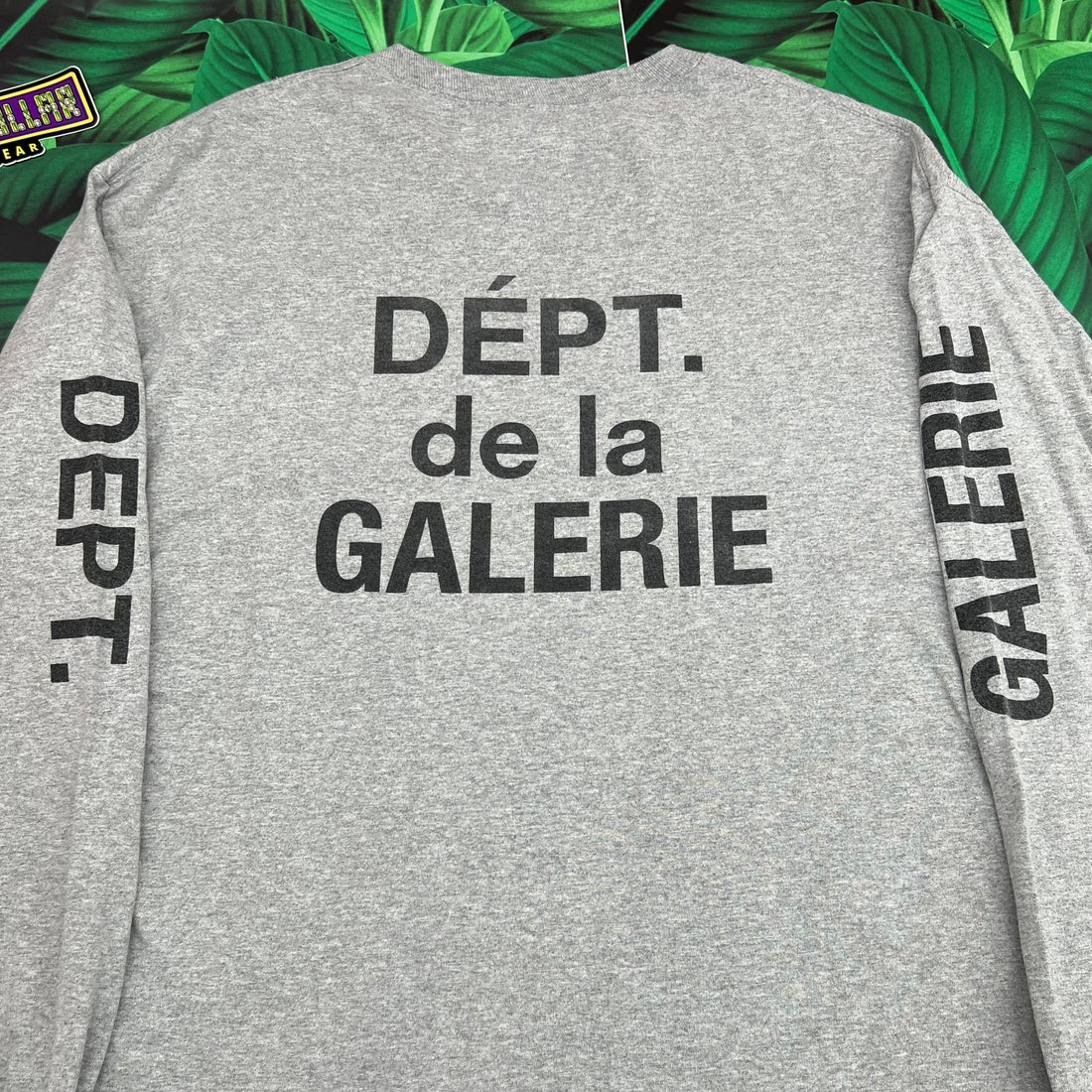 Gallery dept. French collector L/S tee- L
