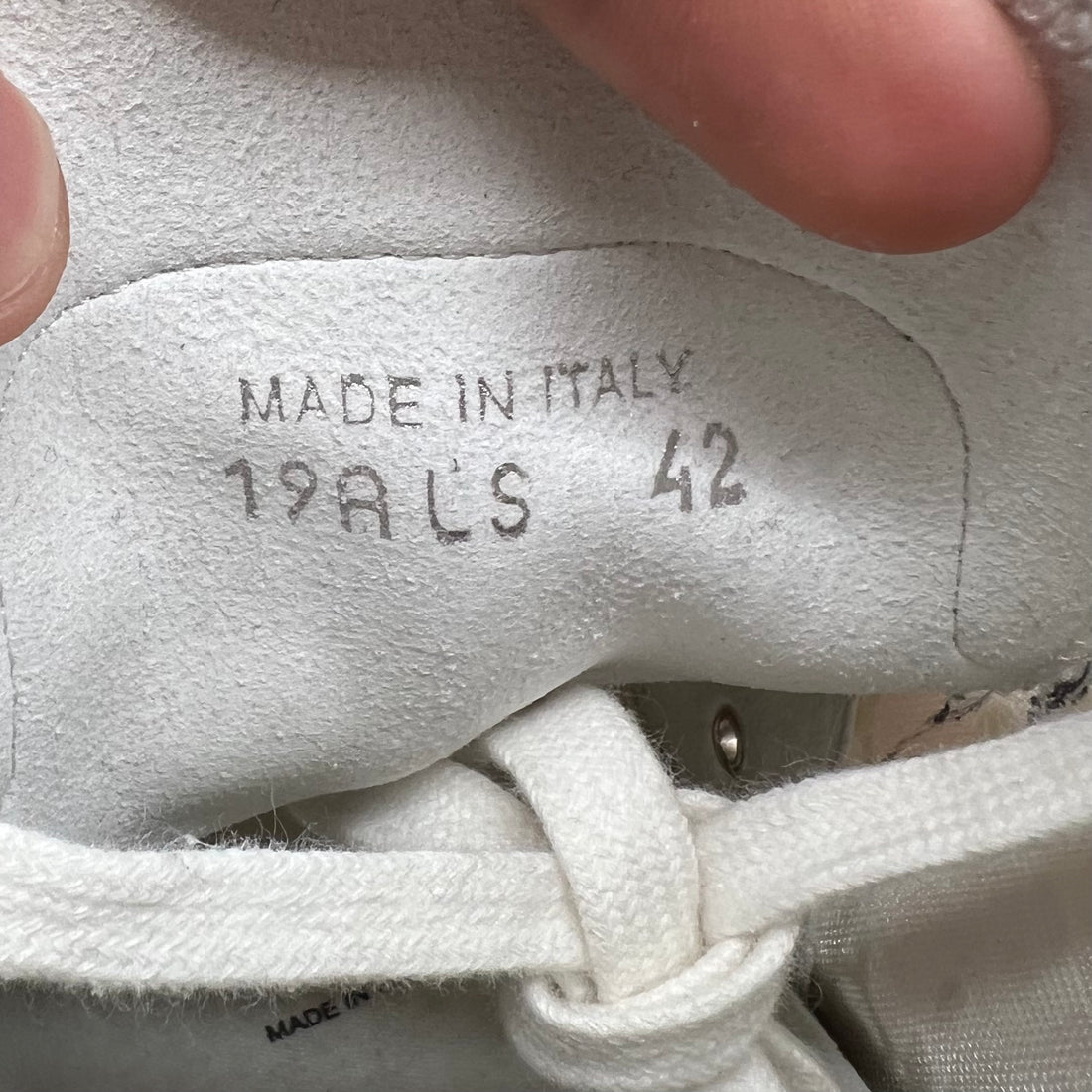 Dior b23 high oblique ‘white’- 9M/42EU
