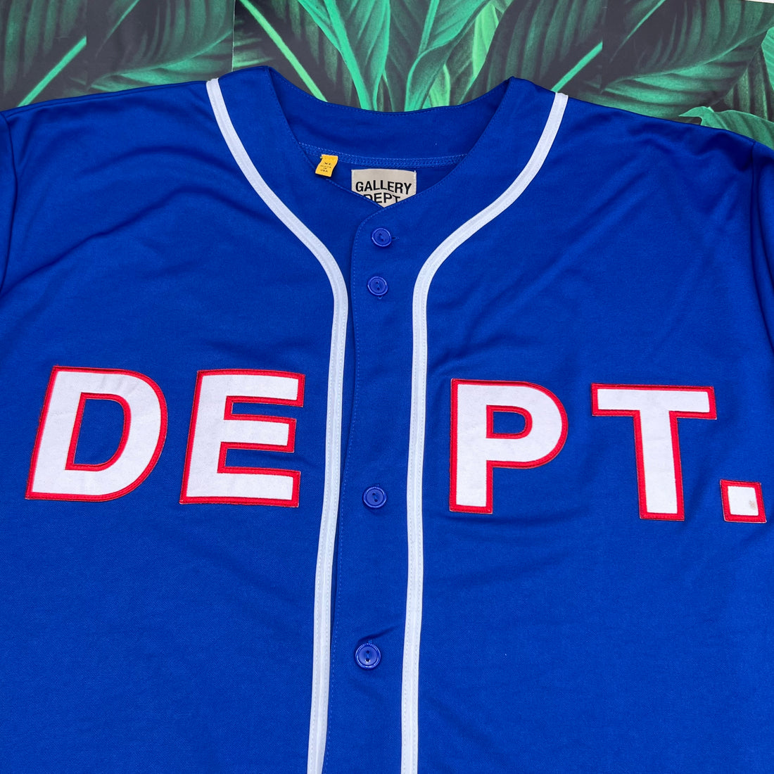 Gallery dept baseball jersey- XL