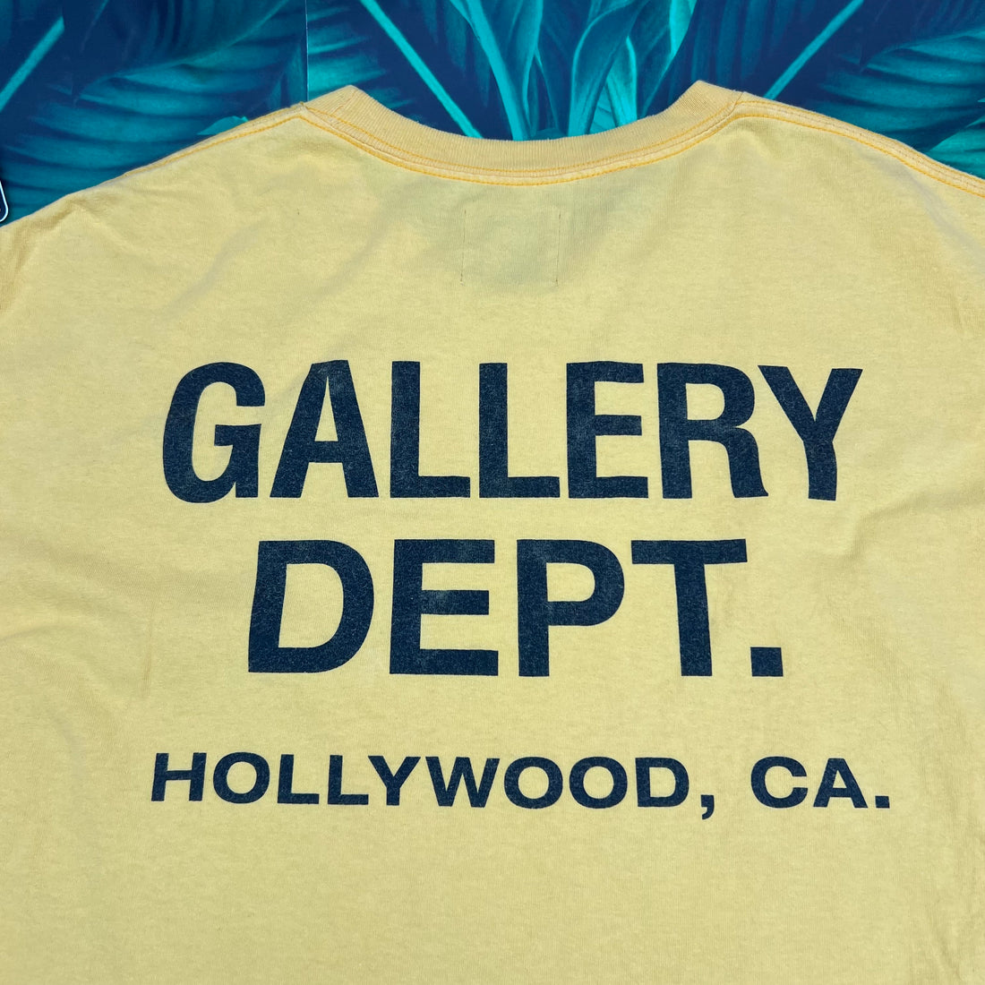 Gallery dept souvenir tee- XL