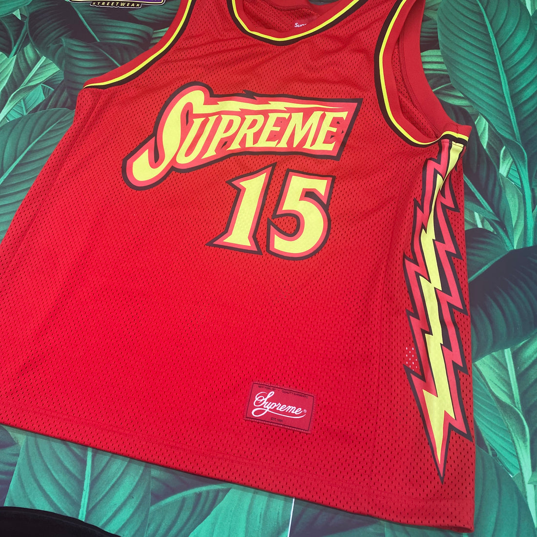 Supreme bolt basketball shorts 2025