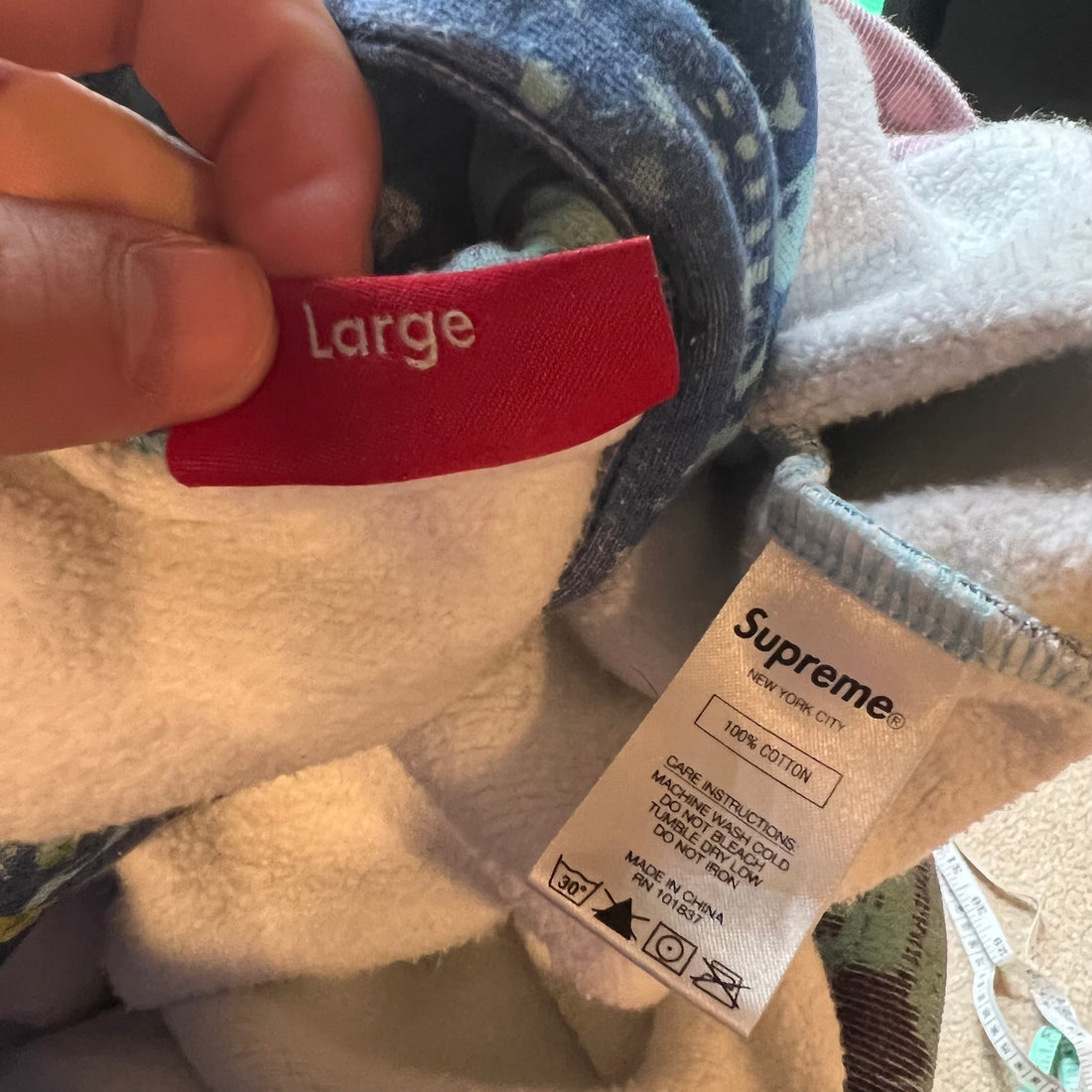 Supreme mikes Davis hoodie- L