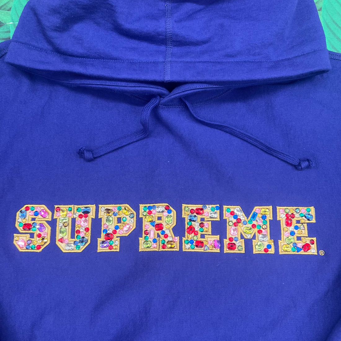 Supreme jewels hoodie- M