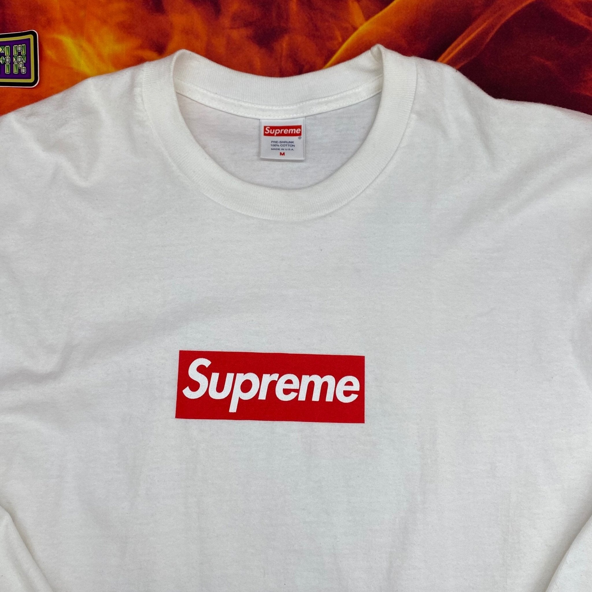 Supreme white red box best sale logo tee