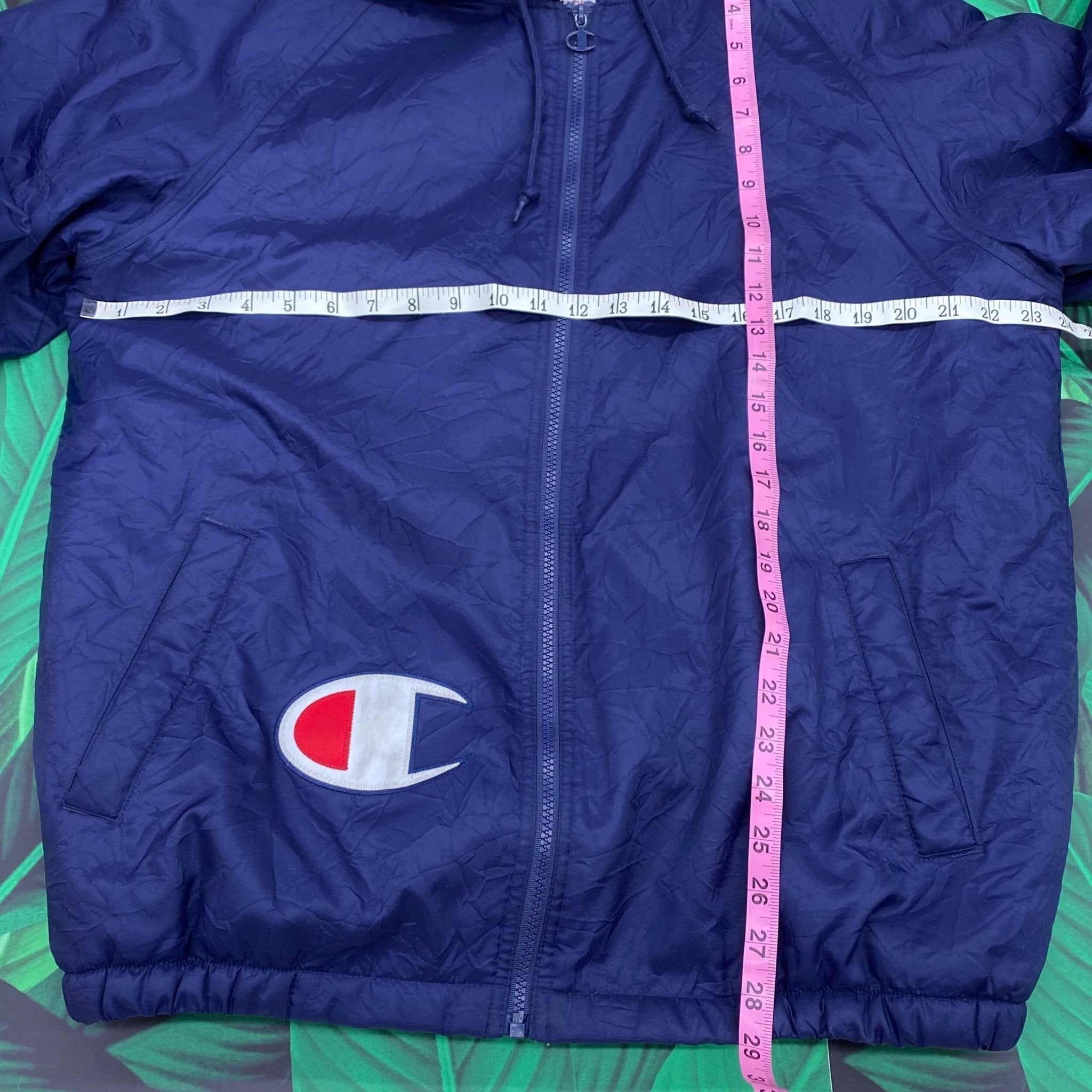 Supreme champion Sherpa hooded zip up jacket- L – Million Dollar