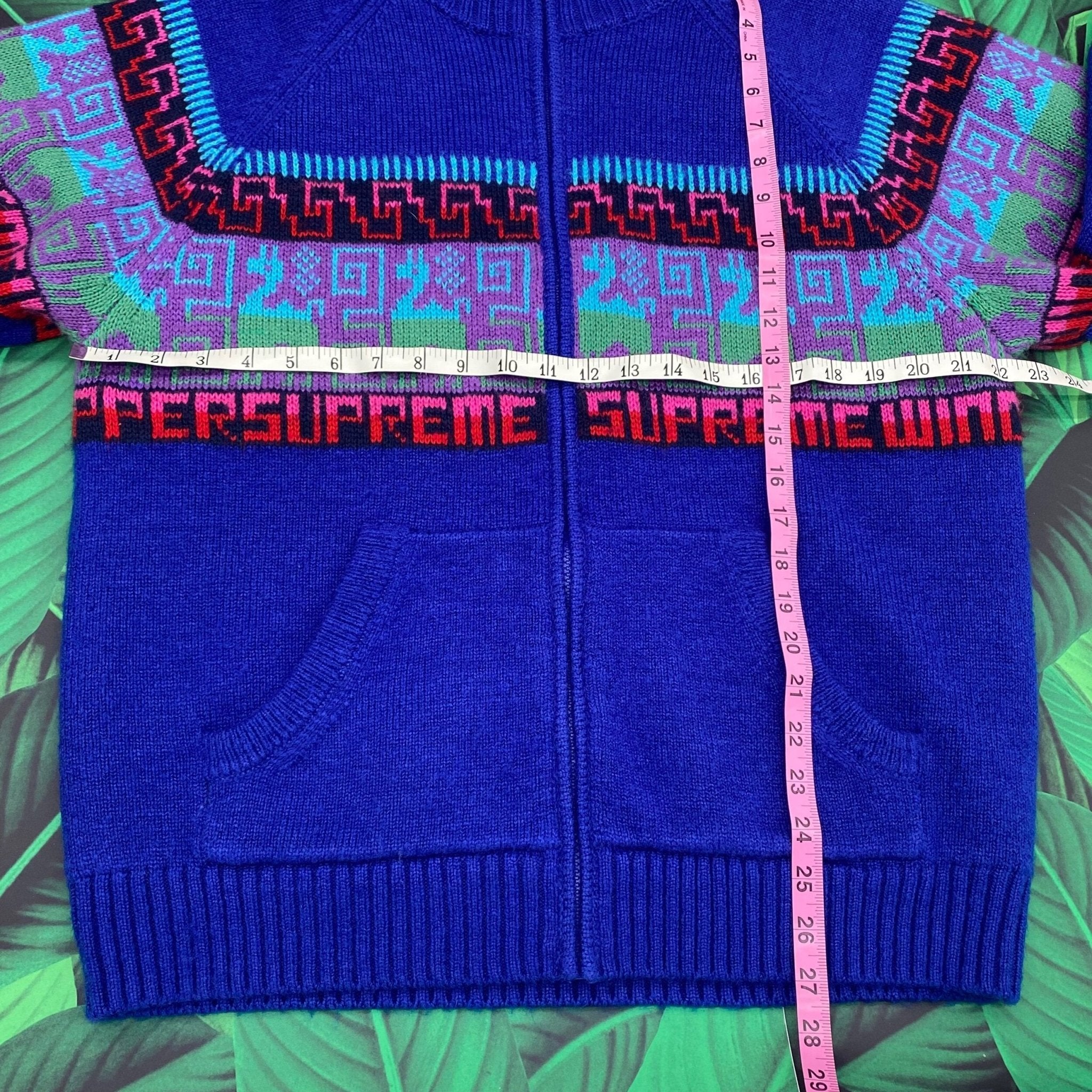 Supreme chullo windstopper zip up sweater- M – Million Dollar