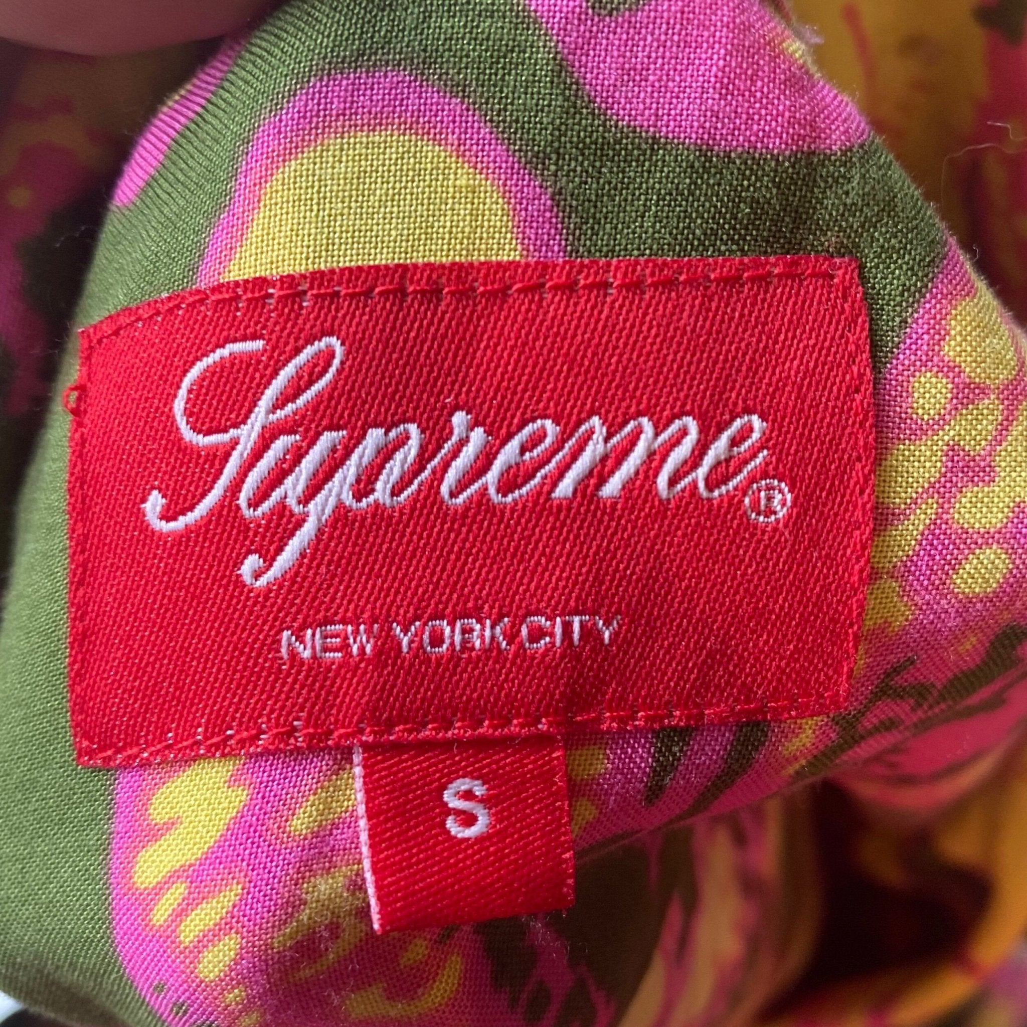 Supreme floral rayon shirt- S – Million Dollar Streetwear