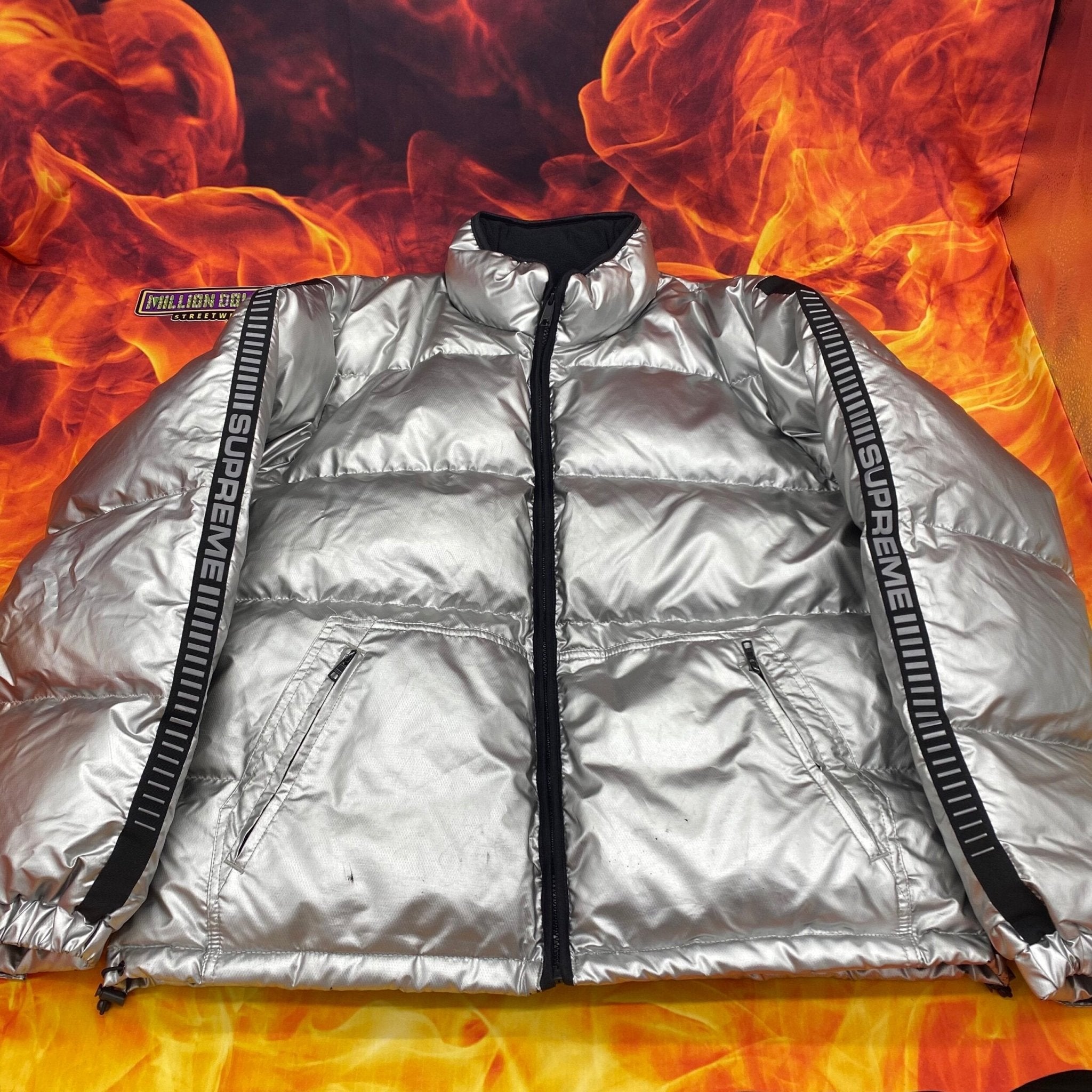 Supreme reflective sleeve logo puffy jacket- L – Million Dollar