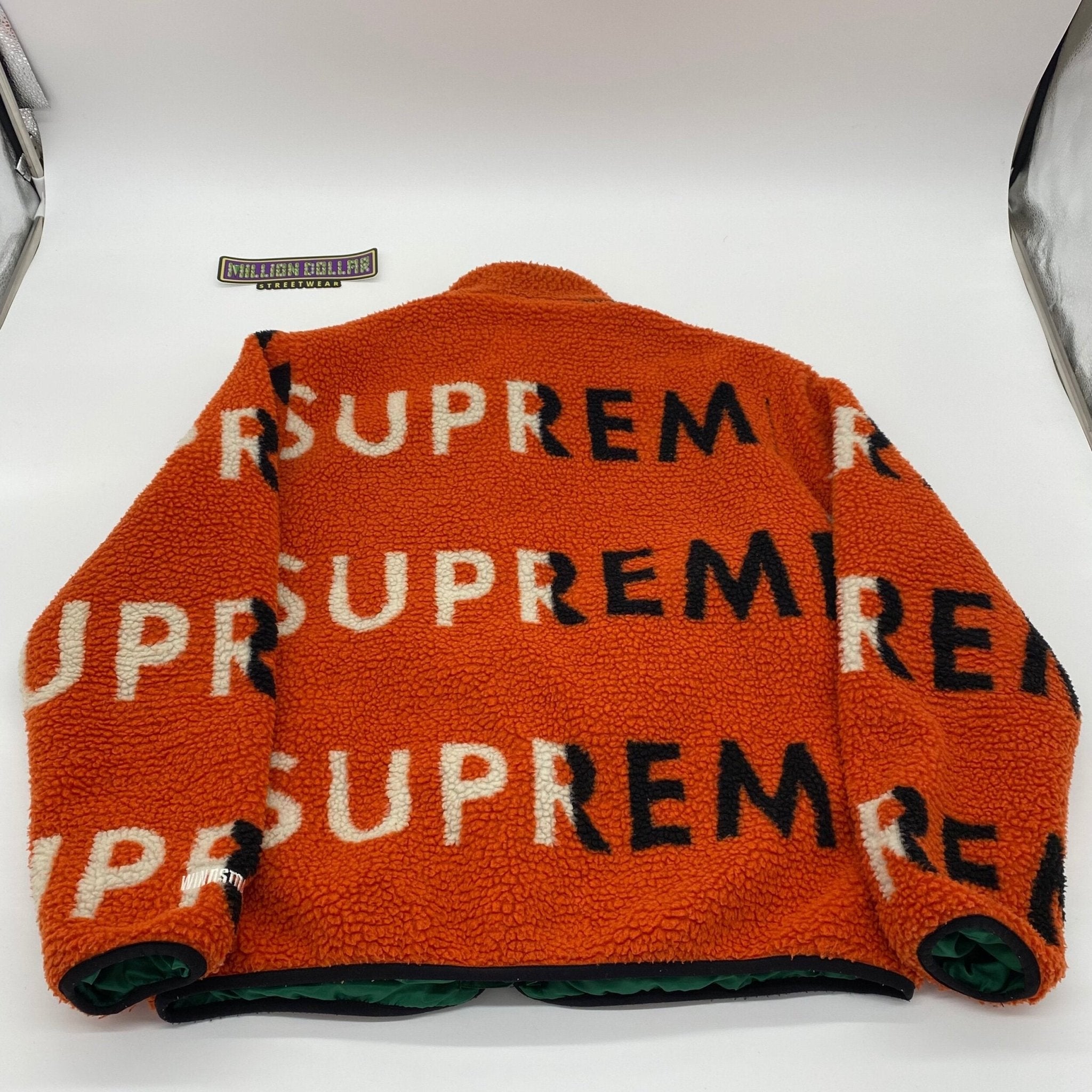 Supreme reversible logo fleece jacket- M