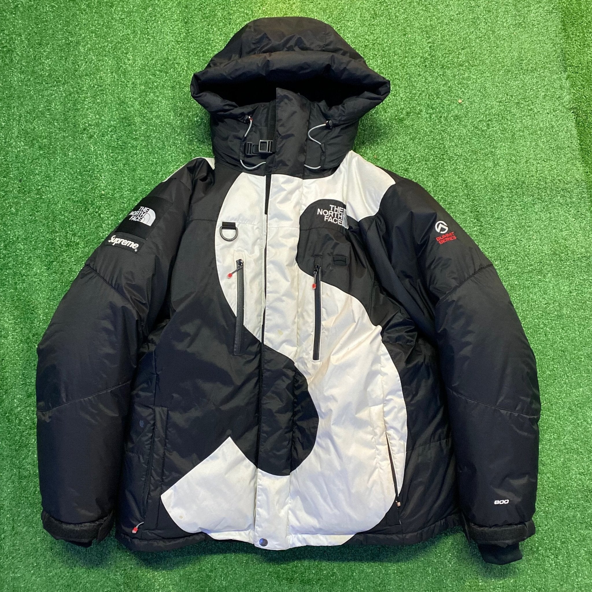 M supreme S Logo Himalayan Parka ダウン